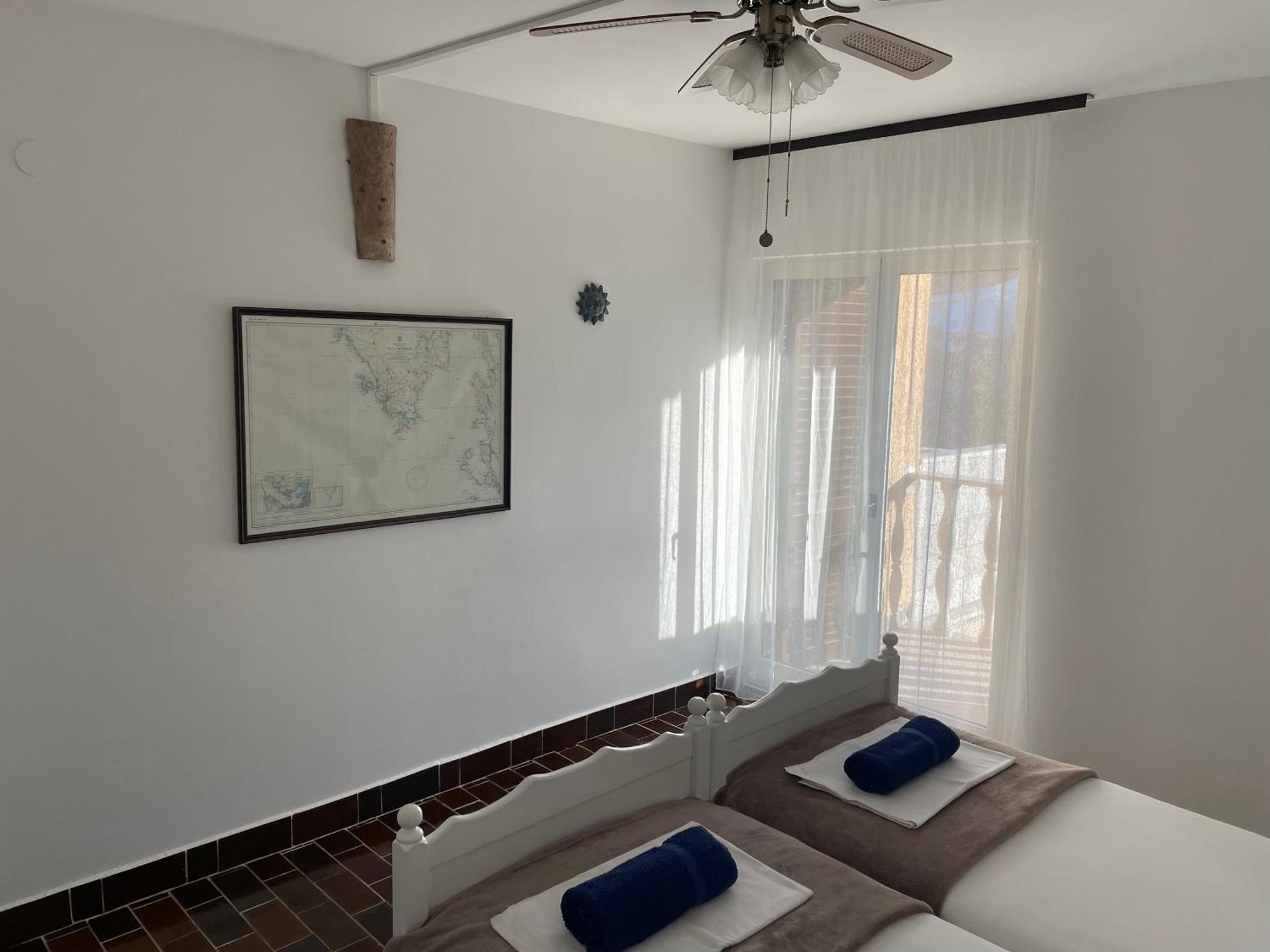 Guesthouse Antonija Вели-Лошинь Экстерьер фото