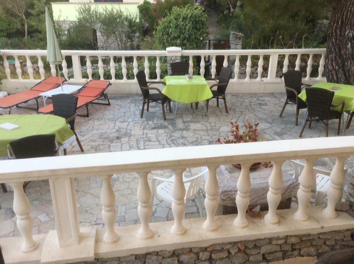Guesthouse Antonija Вели-Лошинь Экстерьер фото